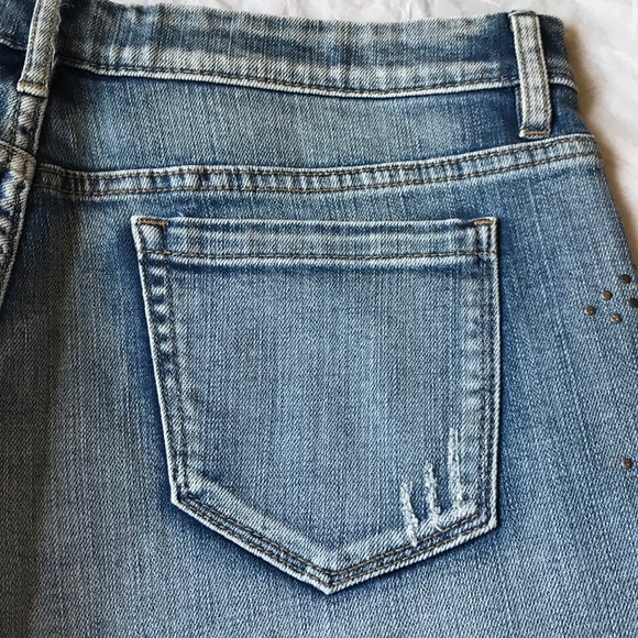 NWOT Blanknyc Cutoff Denim Shorts Metal Detail 30 - Picture 4 of 8